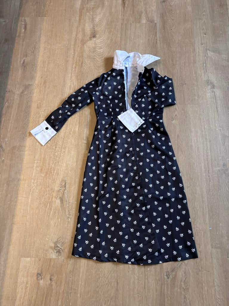 Wednesday Jurk - Maat 140 - Carnaval, Ophalen, Zo goed als nieuw, Meisje, Jurk of Rok