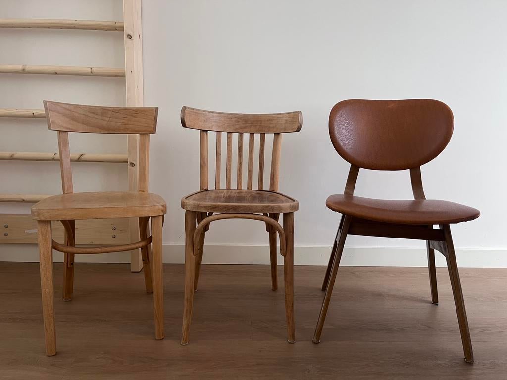 Houten stoel - per stuk te koop, Huis en Inrichting, Stoelen, Ophalen, Gebruikt, Bruin, Eén