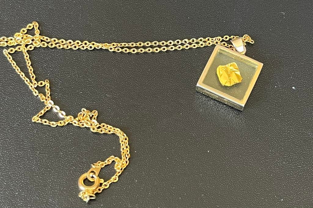 Goud double Hanger/Ketting, Sieraden, Tassen en Uiterlijk, Kettingen, Ophalen of Verzenden, Zo goed als nieuw, Met hanger