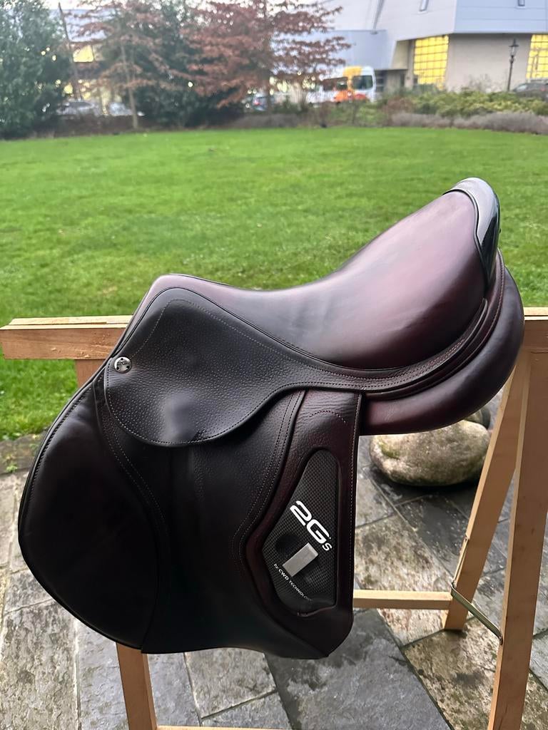 CWD springzadel 17 inch, Ophalen of Verzenden, Zo goed als nieuw, Springen