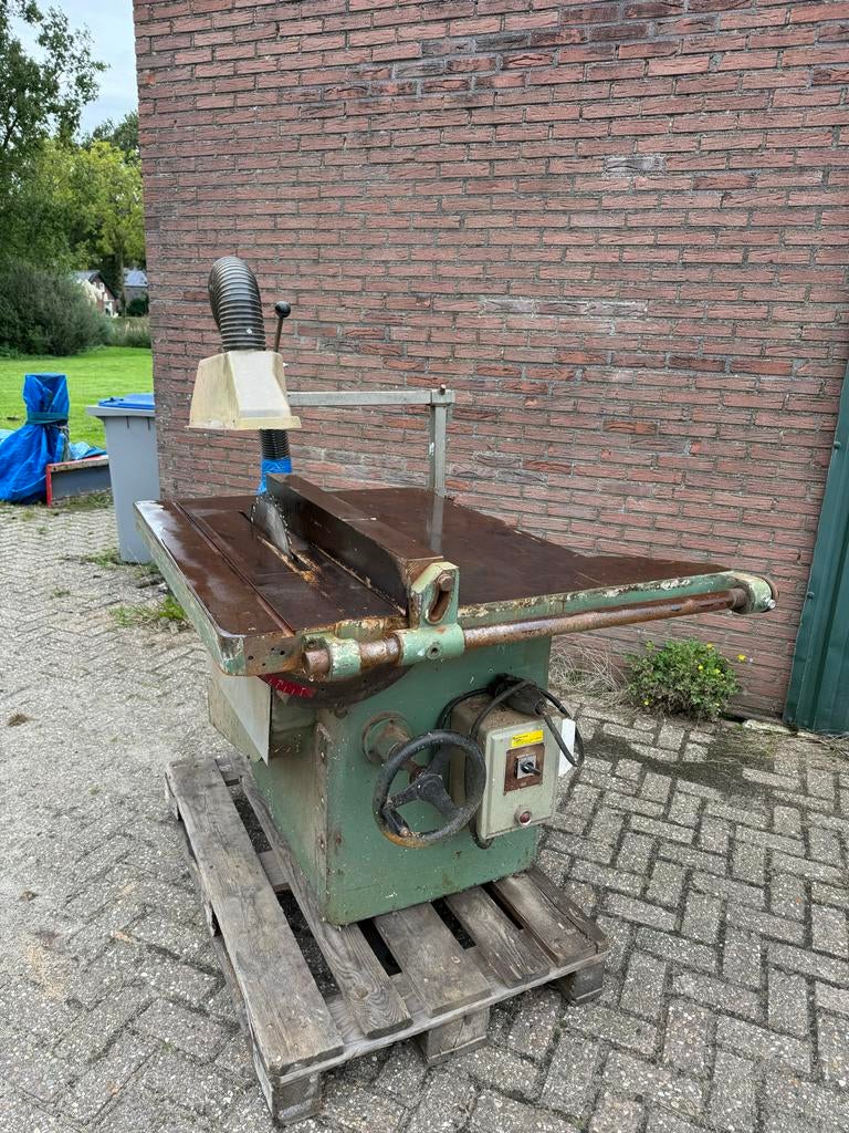 Zaagtafel 380V - Werkt Goed, Cirkelzaag, O, Ophalen of Verzenden, 1200 watt of meer