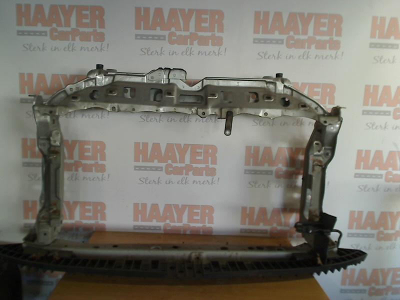 Voorfront Toyota Yaris II (P9) (2005-08/2010-11), Auto-onderdelen, Carrosserie en Plaatwerk, Gebruikt, Kundenbetreuung@toyota.de
