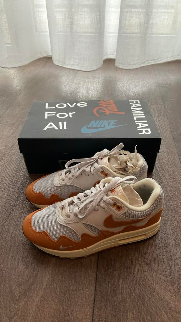Patta x Nike Air Monarch - Maat 40, Ophalen of Verzenden, Zo goed als nieuw, Overige kleuren, Sneakers of Gympen
