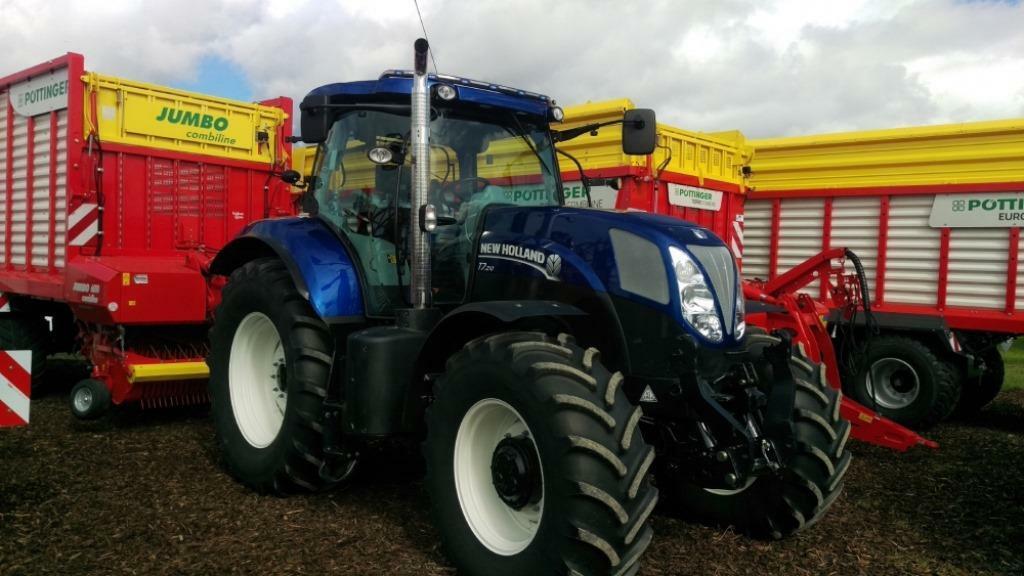 Rvs uitlaat New holland, Ophalen of Verzenden