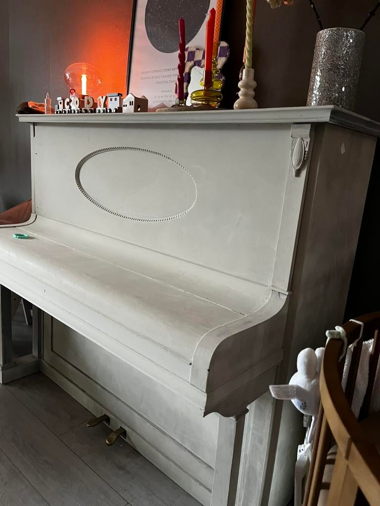 GRATIS PIANO betonlook, Ophalen, Gebruikt, Zwart