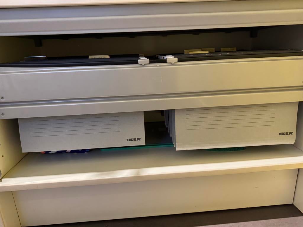 Lade met hangmappen. Gratis op te halen, Huis en Inrichting, Ophalen, 50 tot 100 cm, Zo goed als nieuw, Minder dan 100 cm
