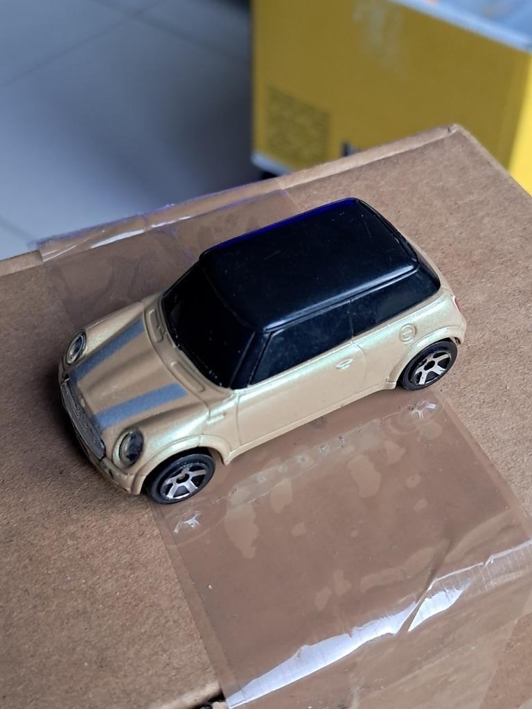 Majorette Mini Cooper zeer licht bespeeld BMW AG, Ophalen of Verzenden, Gebruikt, Auto