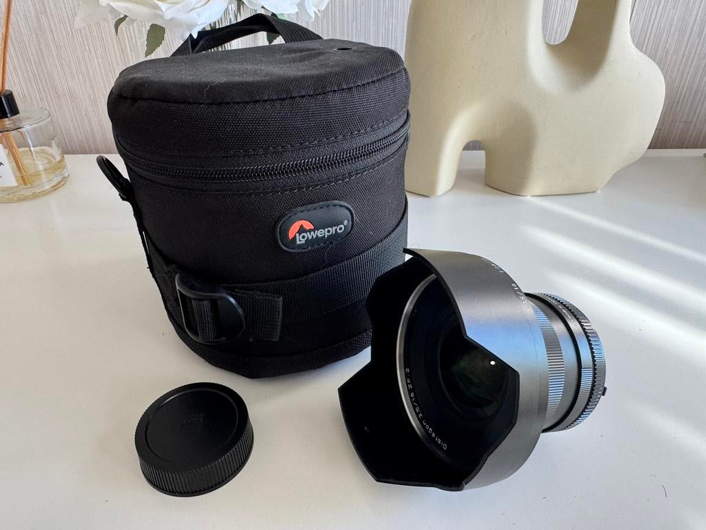 Carl Zeiss ZF.2 Distagon T* 18mm f/3.5 voor Nikon mount, Audio, Tv en Foto, Fotografie | Lenzen en Objectieven, Zo goed als nieuw