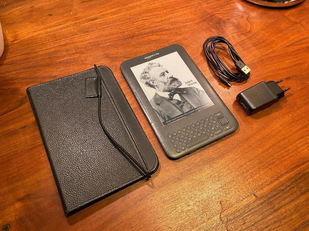 Amazon Kindle e-reader, Ophalen of Verzenden, Gebruikt, Amazon Kindle