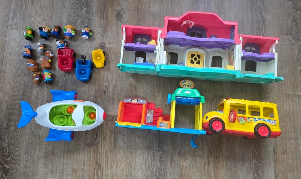 Little People bundel groot – bus, vliegtuig, carwash, huis, Ophalen, Gebruikt, Speelset