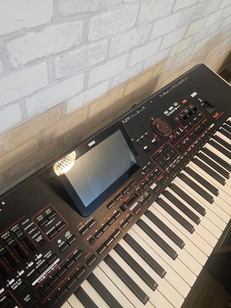 Korg pa 4x, Muziek en Instrumenten, Ophalen of Verzenden, Zo goed als nieuw, 61 toetsen, Korg