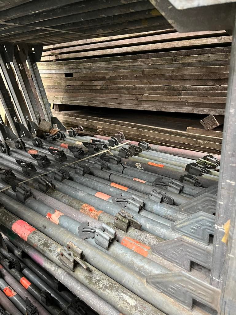 Layher blitz frames 2m, Doe-het-zelf en Verbouw, Ophalen of Verzenden, Zo goed als nieuw, Overige typen, Minder dan 2 meter