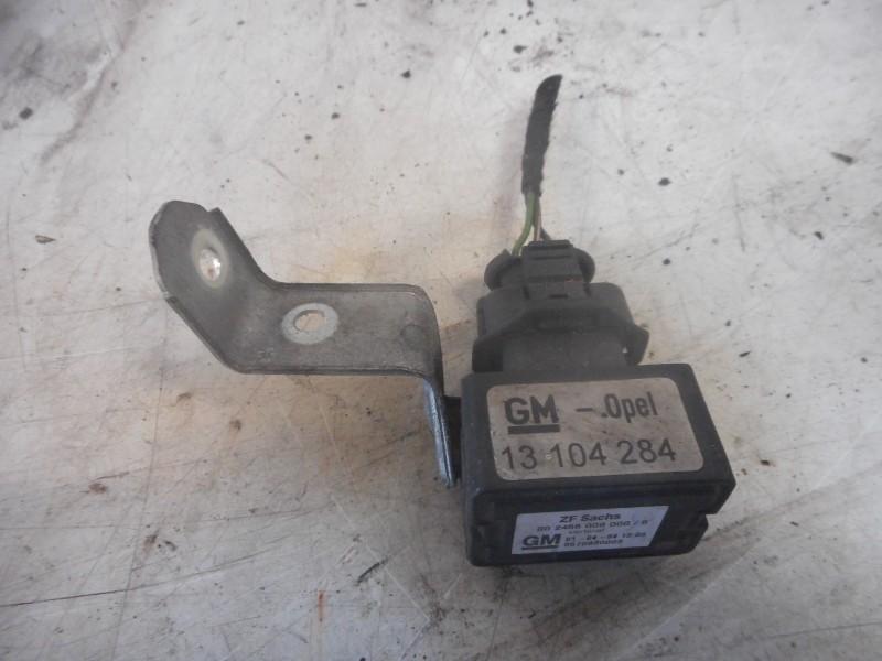 Sensor Opel Astra H SW (L35) (2004-08/2010-10) 13104284, Auto-onderdelen, Gebruikt, Bahnhofsplatz, Rüsselsheim am Main 65423, , Duitsland