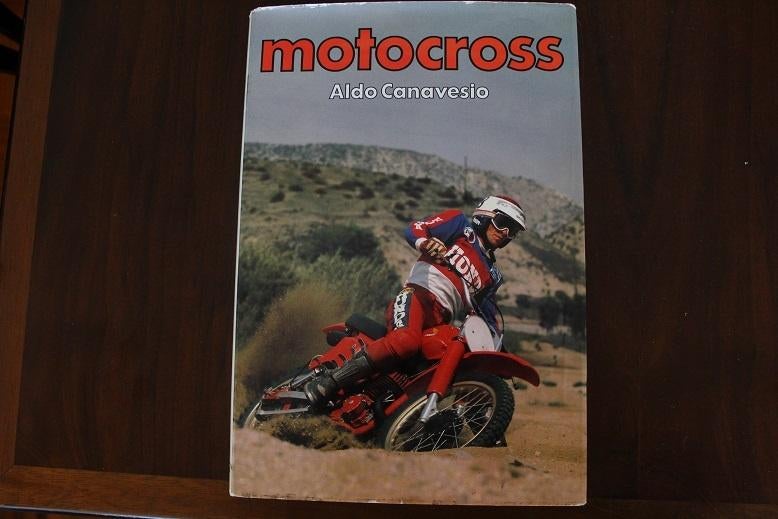 Moto Cross by Aldo Canavesio, Boeken, Ophalen of Verzenden, Gelezen