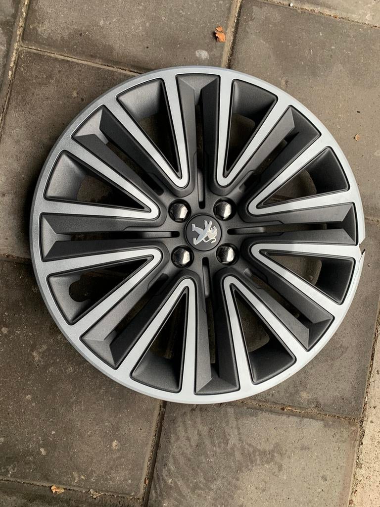 1 originele Peugeot wieldop 16”, Ophalen, Zo goed als nieuw