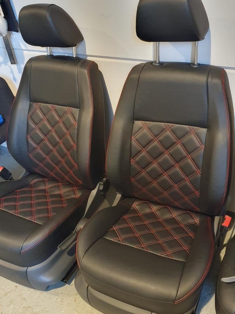 Volkswagen caddy stoelen zwartleder ruiten.Nieuw., Auto-onderdelen, Ophalen, Nieuw, Volkswagen