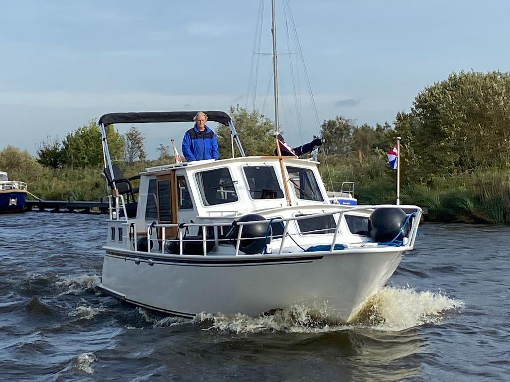 Foto 12 van Last minute! Motorkruiser, boot huren. Bootverhuur Friesland
