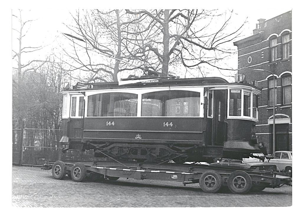 945997 Foto Tram 144 Amsterdam Locatie Plantage Middenlaan