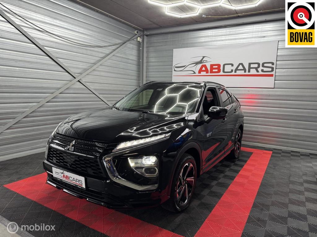 Mitsubishi Eclipse Cross 2.4 PHEV Business Executive, Auto's, Mitsubishi, Automaat, Zwart, 4 cilinders, Zwart