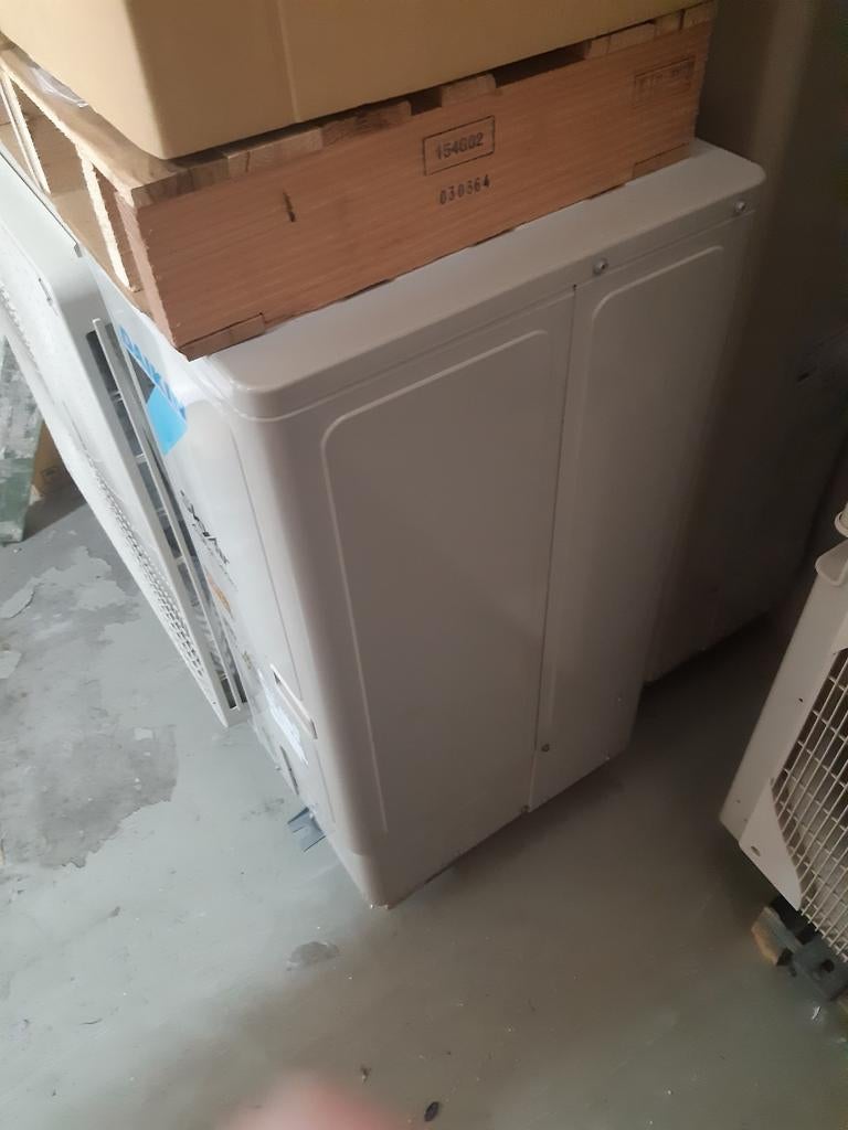 Daikin sattaliet/kanaal.  7kw warmtepomp C&H. Zgan, Witgoed en Apparatuur, Ophalen of Verzenden, Zo goed als nieuw
