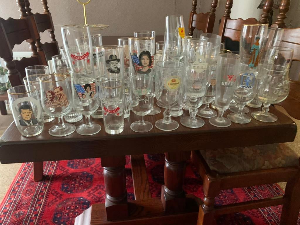 Verzameling van 35 Oude Bierglazen - Verschillende Merken, Ophalen of Verzenden