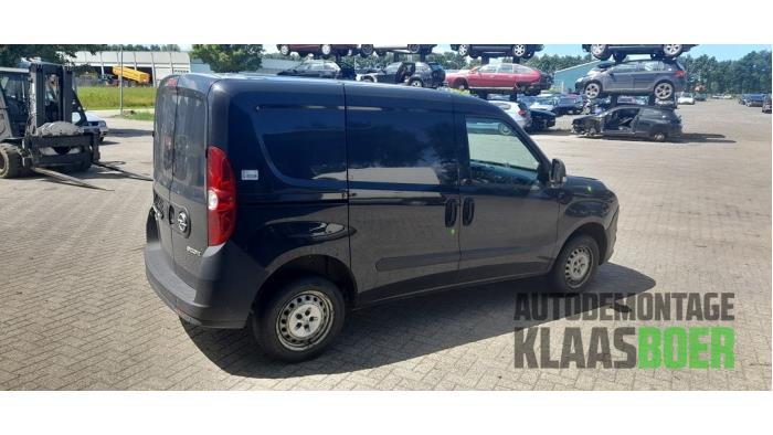 Achterbumper van een Opel Combo, Gebruikt, Opel, Ophalen of Verzenden, Bumper