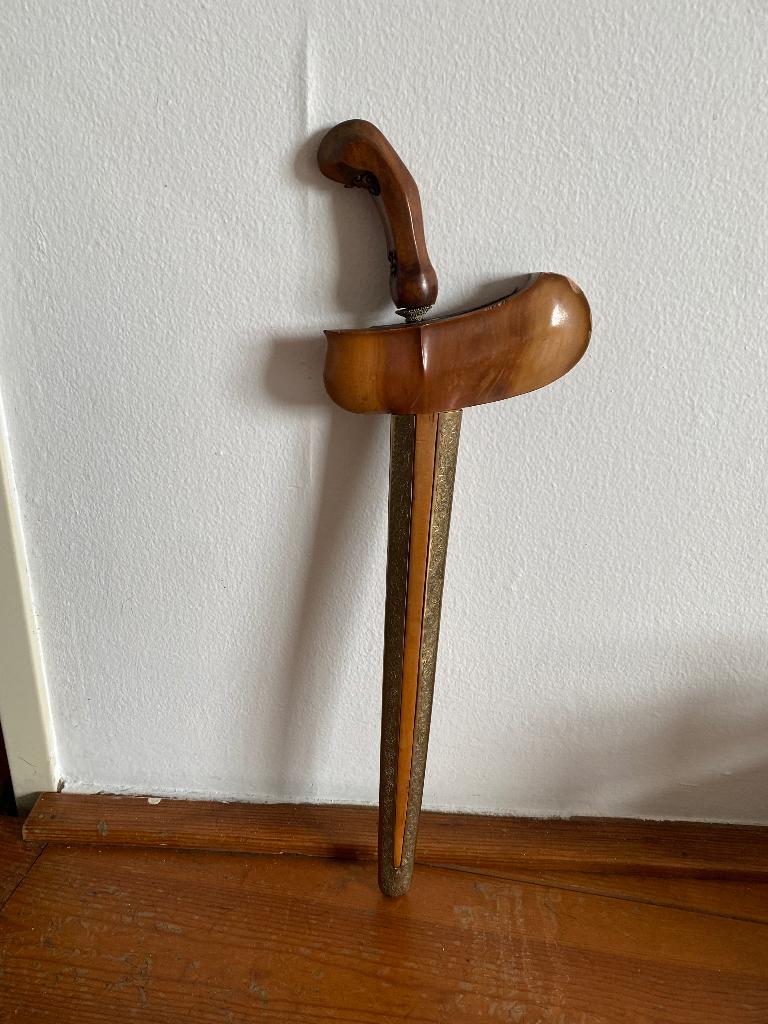 Keris, Antiek en Kunst, Ophalen