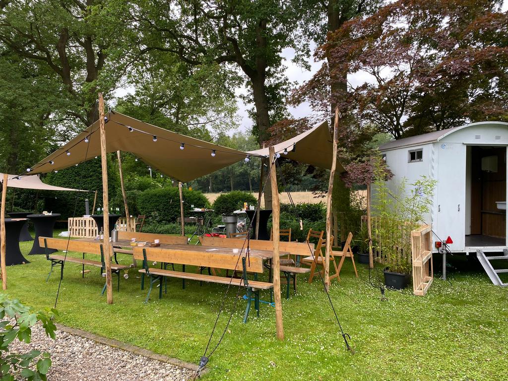 Biertafels te huur!, Ophalen, Zo goed als nieuw, Verjaardag