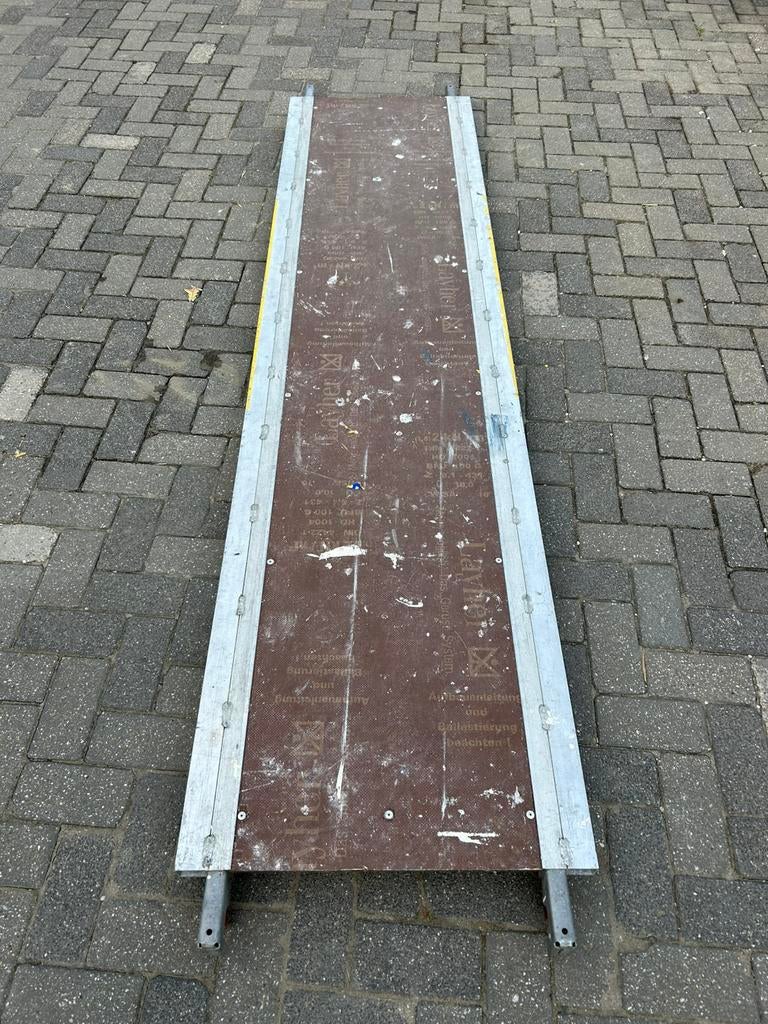 Uniek: Layher Rolsteiger Doorbouwplatform 285cm, Doe-het-zelf en Verbouw, Steigers, Ophalen, Zo goed als nieuw, Rolsteiger of Kamersteiger