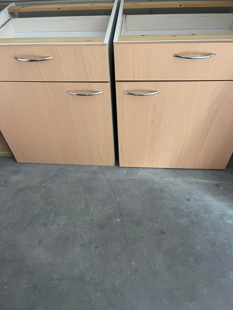 Onderkasten hangend bruynzeel, Ophalen, Gebruikt, Bruin, 50 tot 100 cm