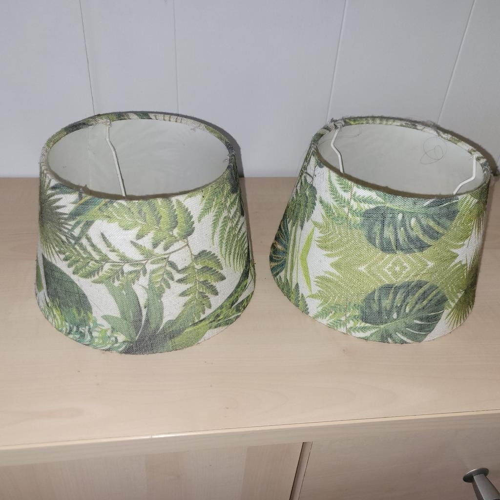 Twee mooie lampenkappen met bladeren print, Ophalen of Verzenden, Zo goed als nieuw, Minder dan 25 cm, Groen