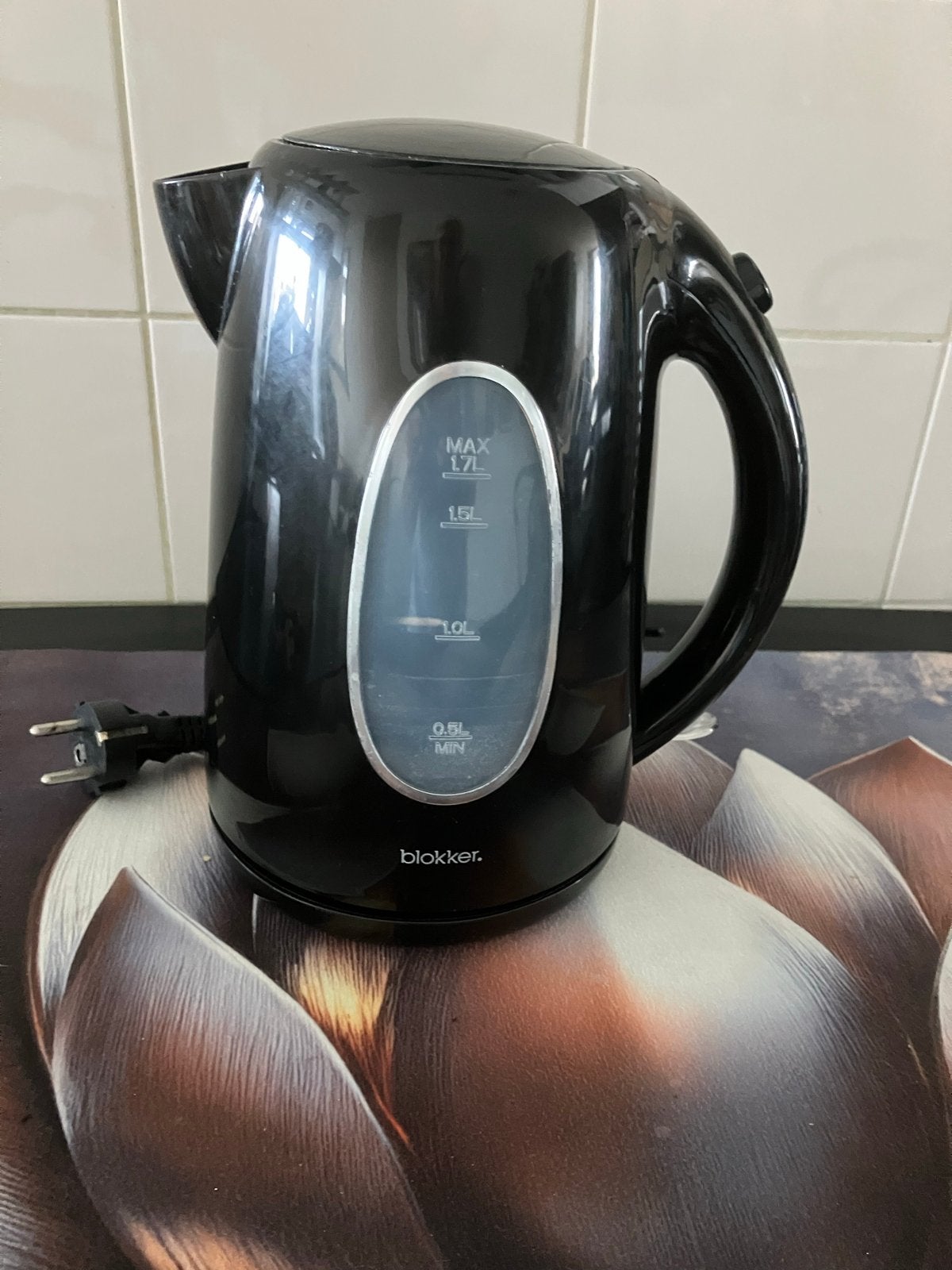 Blokker waterkoker - Nieuwstaat, Witgoed en Apparatuur, 1 tot 2 liter, Ophalen of Verzenden, Zo goed als nieuw, Draadloos