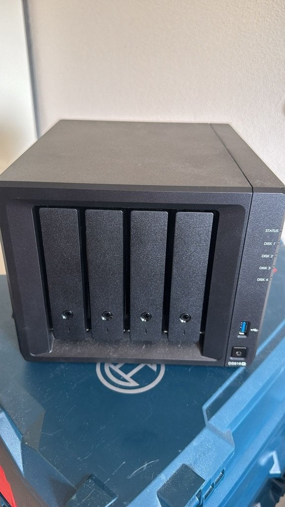 Synology DS918+ | 8TB WD Red  | incl. nieuwe adapter, Ophalen of Verzenden, Gebruikt