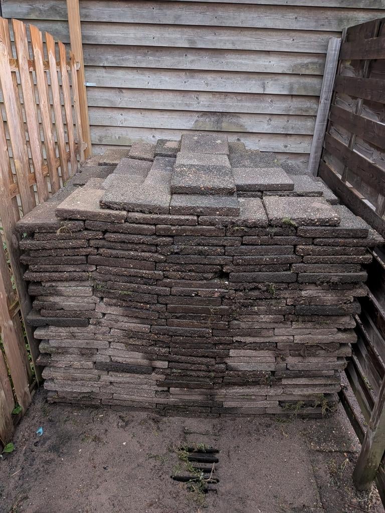 Gebruikte terrastegels, ca. 50 m², Tuin en Terras, Tegels en Klinkers, Ophalen, Gebruikt, 10 m² of meer, Beton