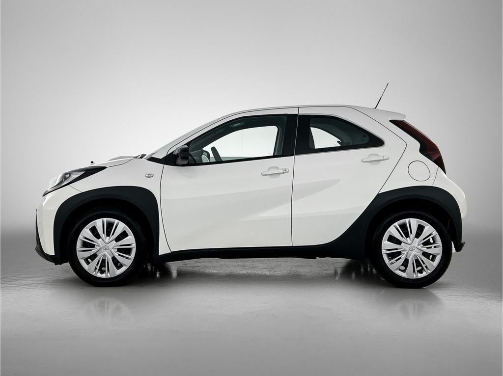 Toyota Aygo X 1.0 VVT-i MT Play | Apple CarPlay / Android Au, 12 maanden, Stof, Gebruikt, 920 kg