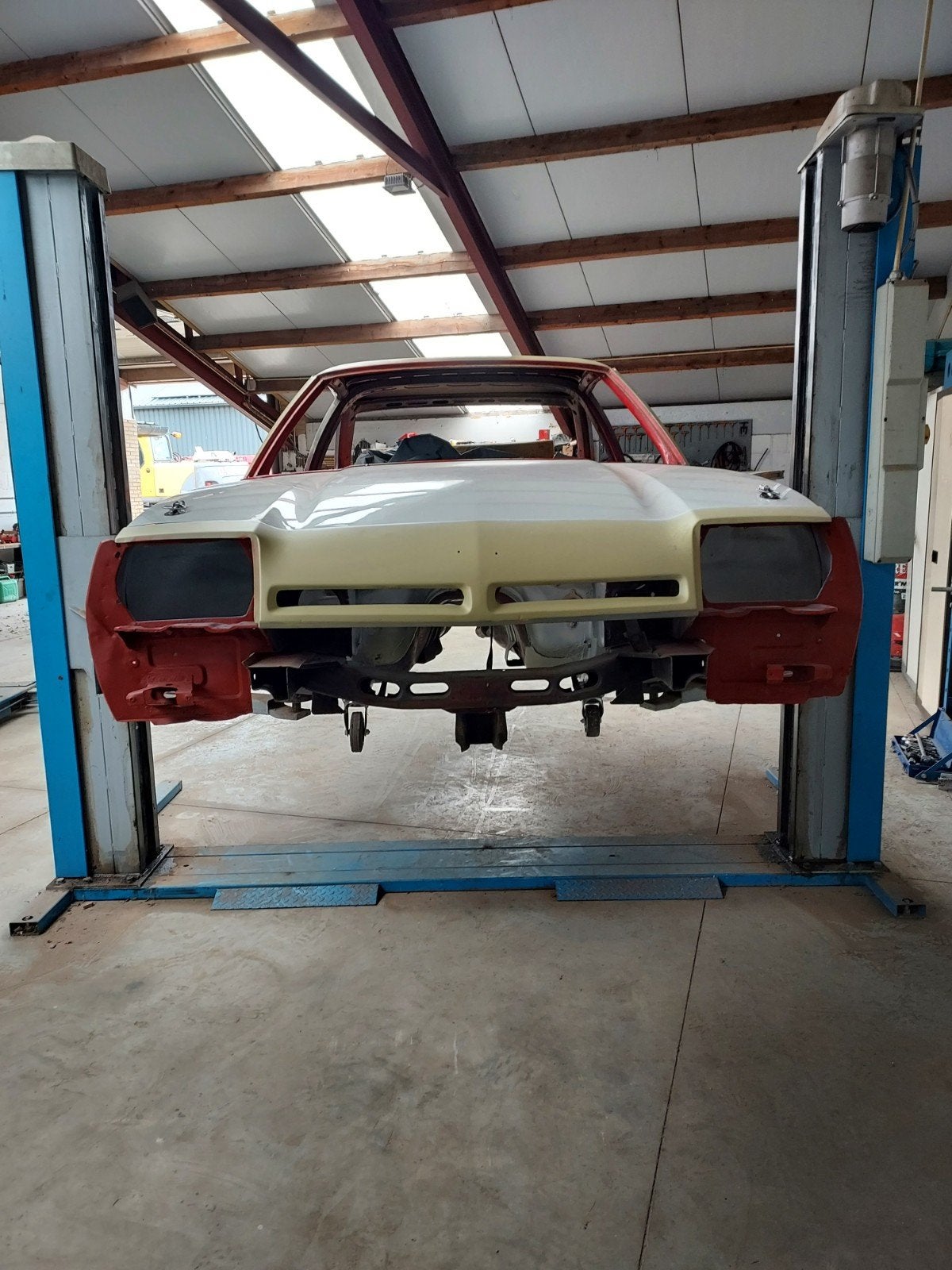 Te koop manta b belasting vrij, Ophalen, Gereviseerd, Oldtimer onderdelen, Motorkap