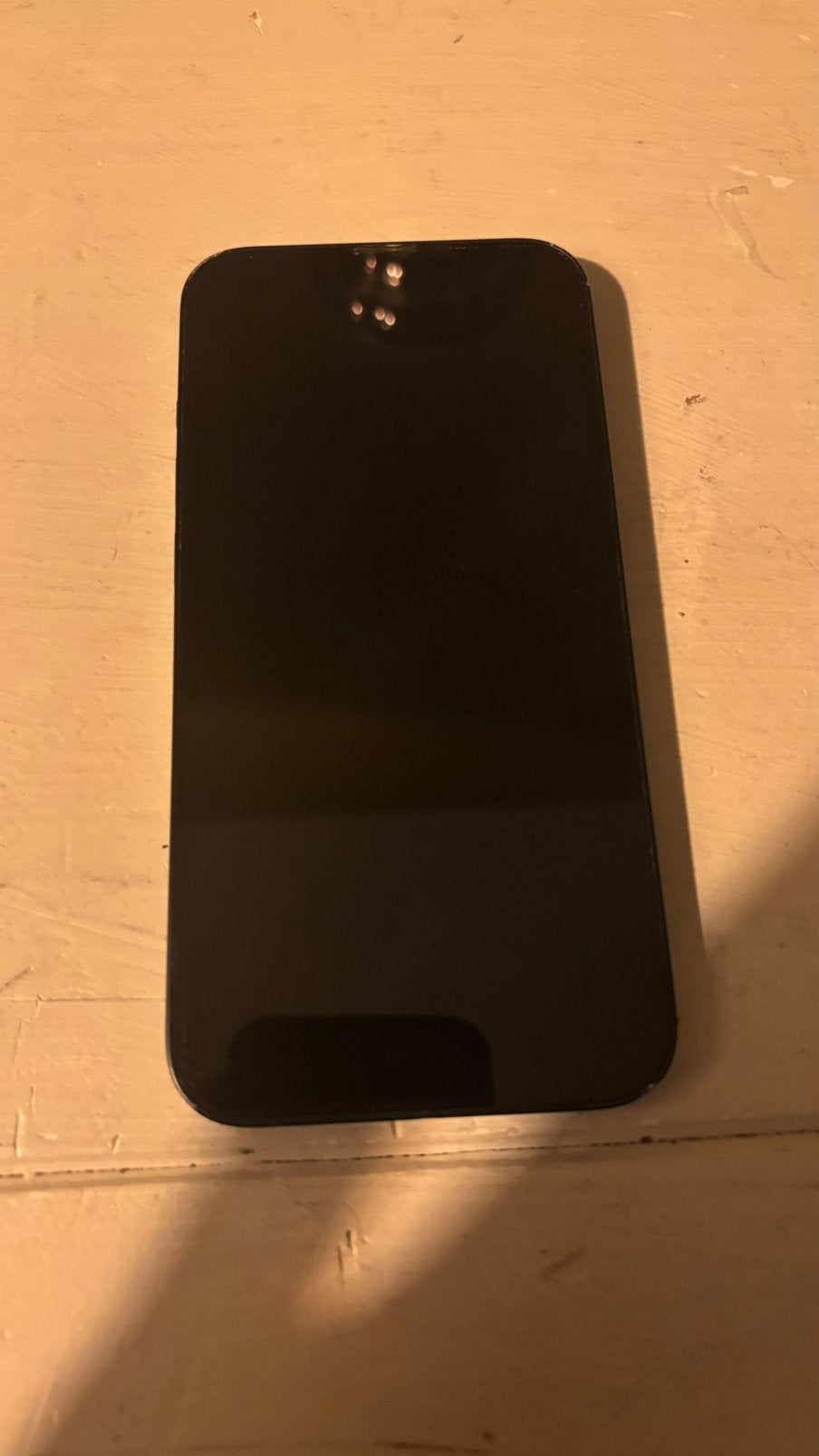 Foto 4 van Iphone 13 / 64 GB zwart