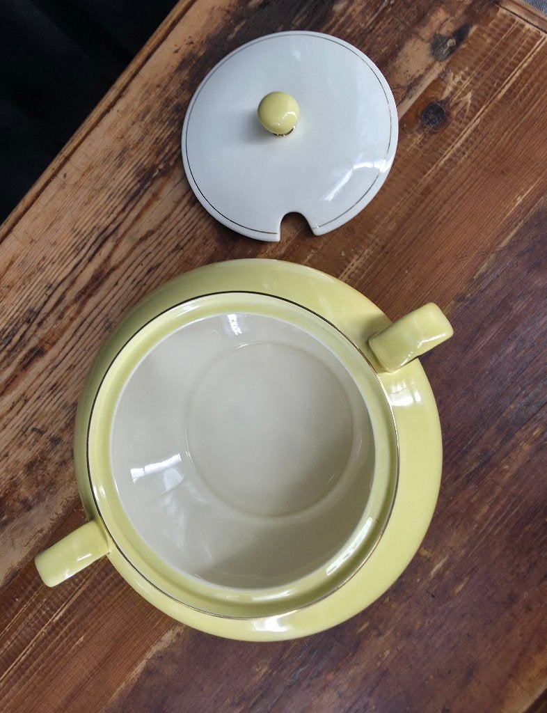 Foto 4 van soepkom, soepterrine leuk voor de feestdagen met retro twist