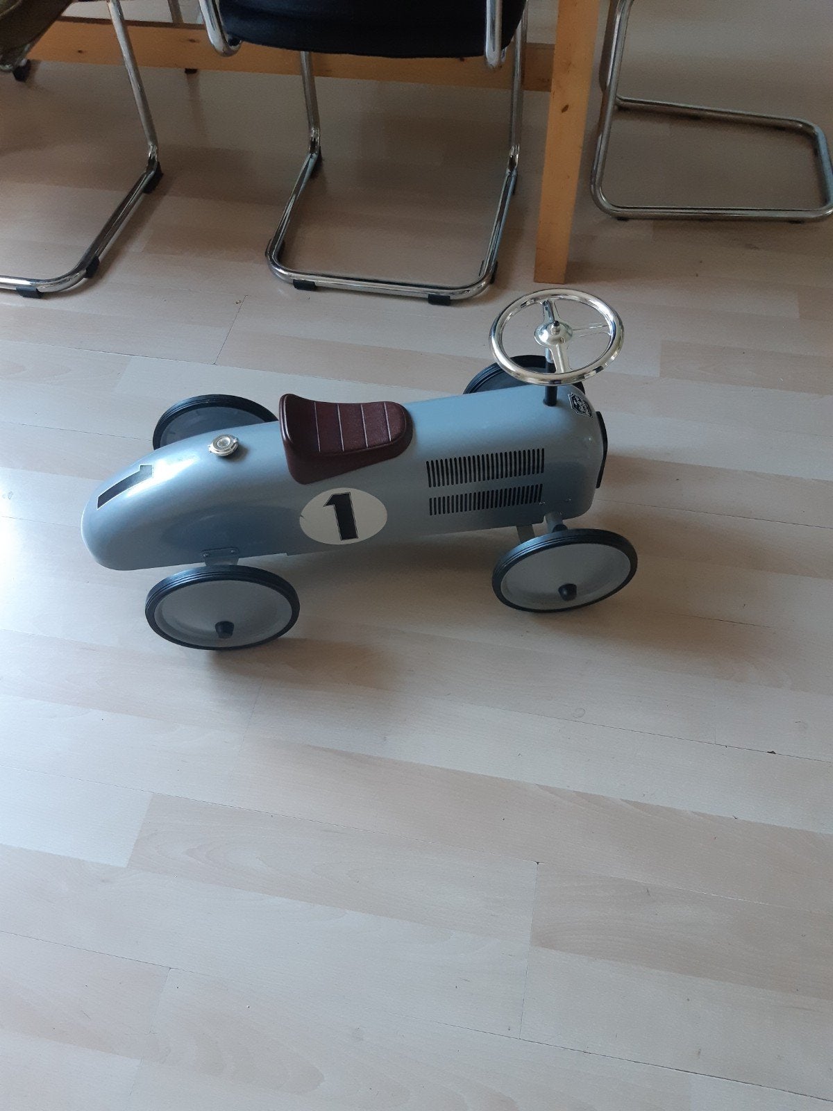 Zo goed als nieuwe retro loopauto, Ophalen, Zo goed als nieuw, Loopvoertuig