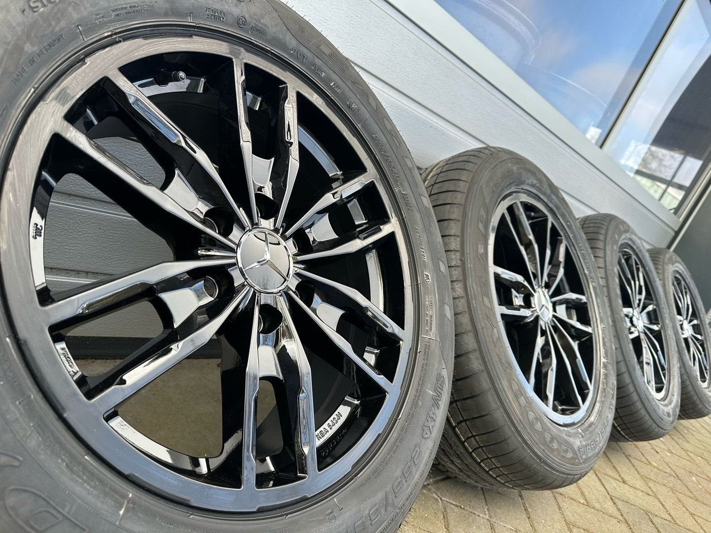 18 Mercedes Sprinter W907 W906 W910 E-sprinter velgen banden, Auto-onderdelen, 18 inch, Bestelwagen, 255 mm, -