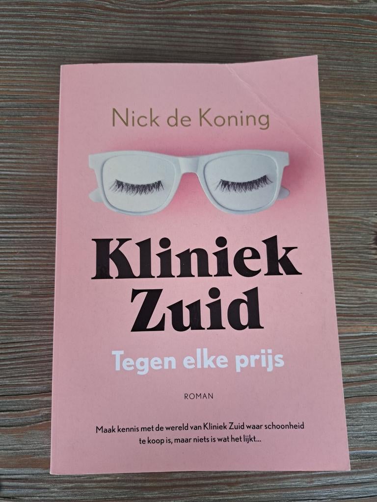 Nick de Koning - Tegen elke prijs, Boeken, Ophalen of Verzenden, Zo goed als nieuw, Nick de Koning