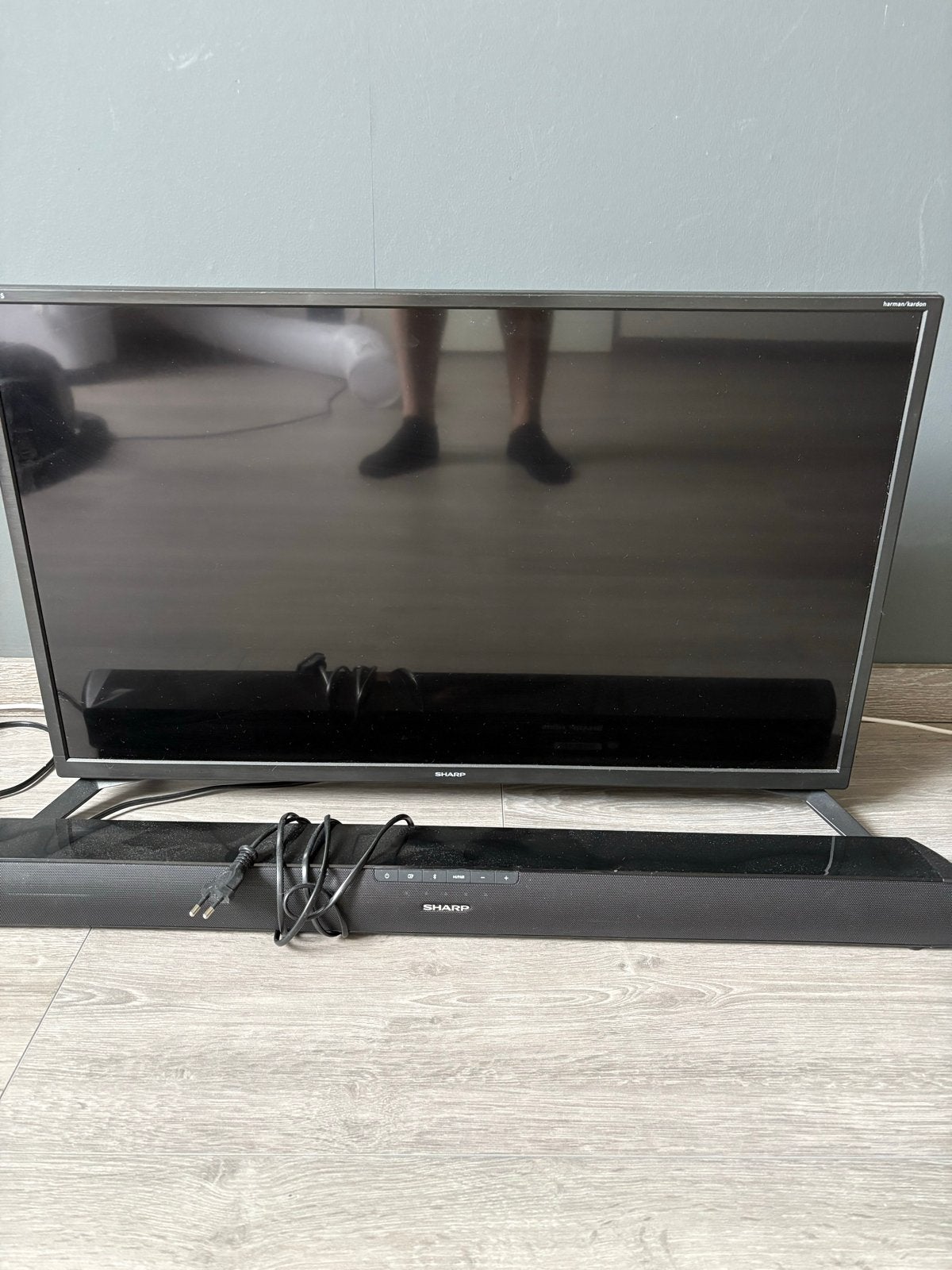 Sharp Smart TV met Soundbar - Zo goed als nieuw, Audio, Tv en Foto, Televisies, Ophalen, LED, 50 Hz, 80 tot 100 cm