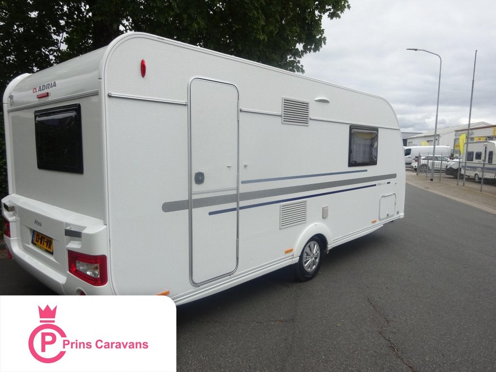 Adria Altea 542 GERESERVEERD, Bedrijf, Treinzit, Adria, 6 tot 7 meter