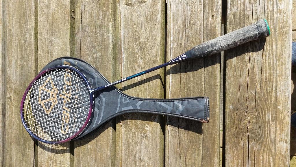 Yonex Carbonex ED Badminton Racket met 5 Shuttles, Verzenden, Gebruikt, Racket(s)