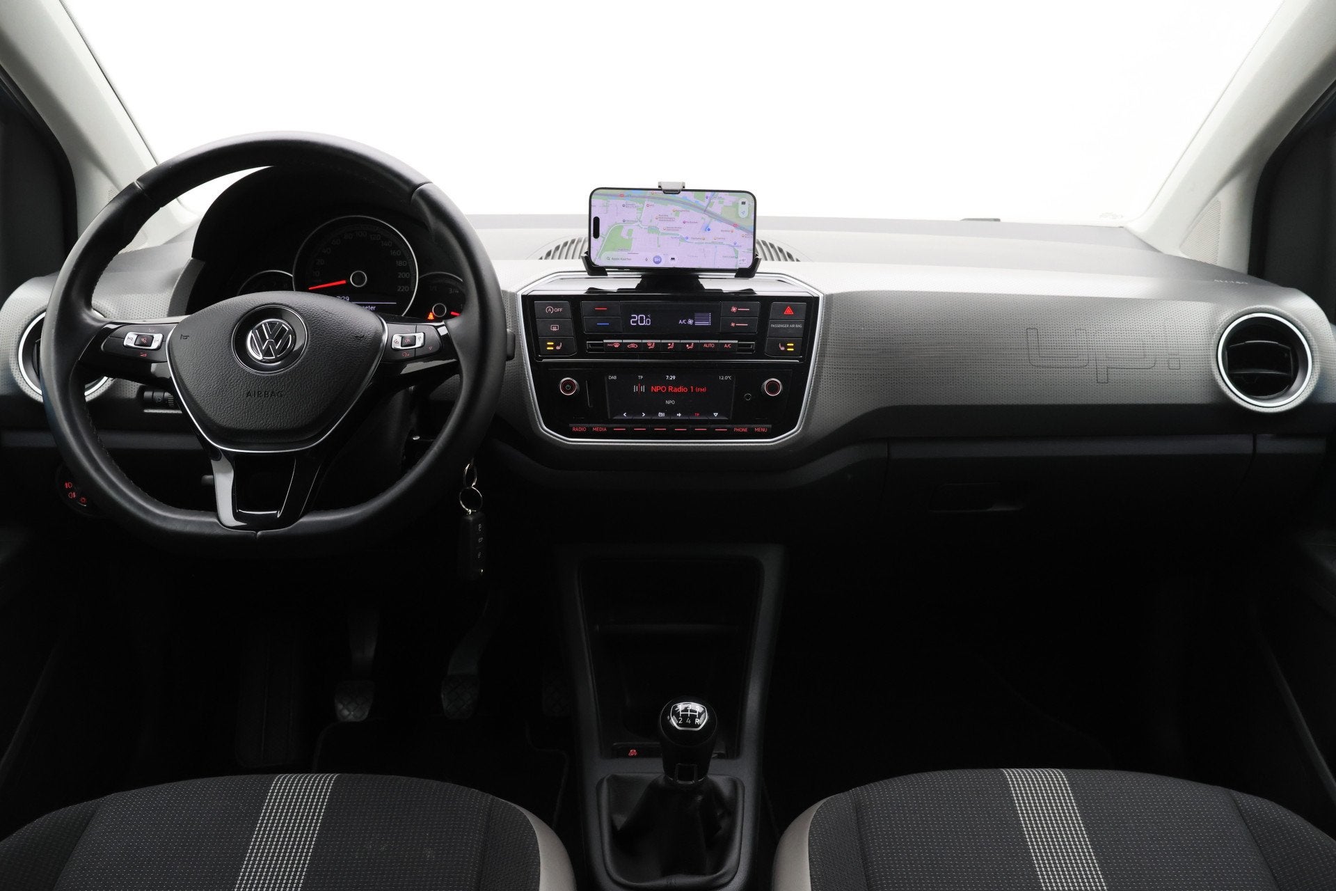 Volkswagen up! 1.0 BMT high up! Climate, Stoelverwarming, Cr, Auto's, Volkswagen, Voorwielaandrijving, Dealer onderhouden, Gebruikt