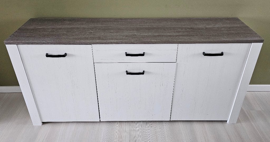 Dressoir wit/grijs met 3 deurtjes (6 vakken) en 1 lade, Ophalen, Gebruikt, Met deur(en), 150 tot 200 cm