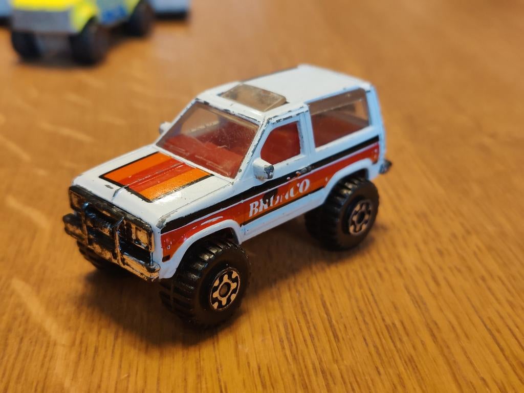 Matchbox Ford Bronco II WIT, Ophalen of Verzenden, Auto