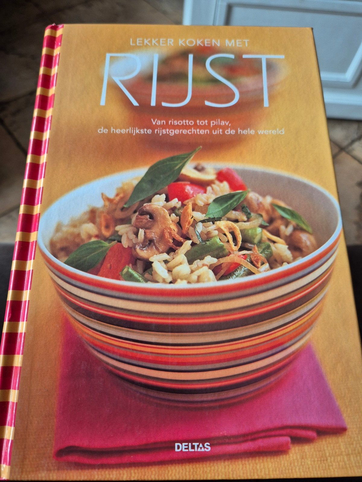 Lekker koken met rijst, Boeken, Ophalen of Verzenden, Zo goed als nieuw