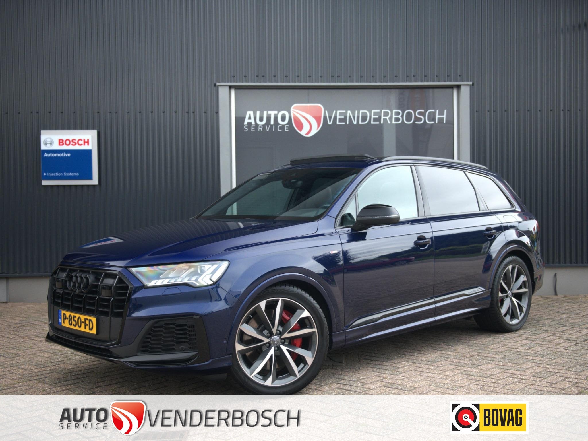 Audi Q7 60 TFSI e quattro Competition 456pk | Pano | LED Mat, Auto's, Automaat, 14 kWh, Gebruikt, Euro 6
