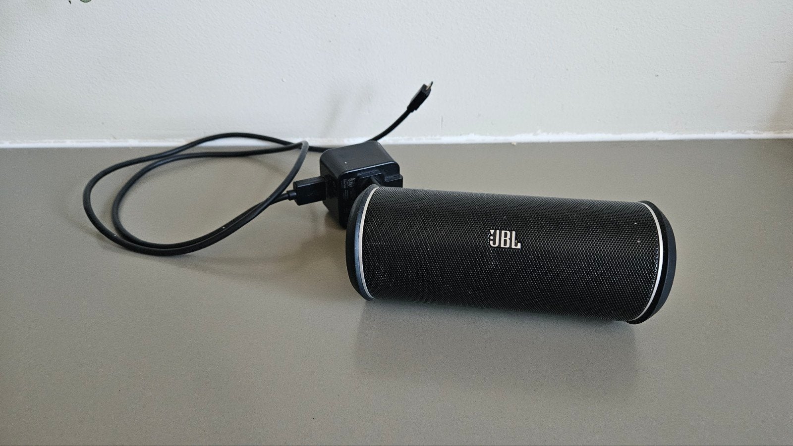 JBL Draagbare Speaker met Mooi Geluid, Audio, Tv en Foto, Luidsprekers, Gebruikt, Ophalen of Verzenden, Draagbare speaker, Minder dan 60 watt